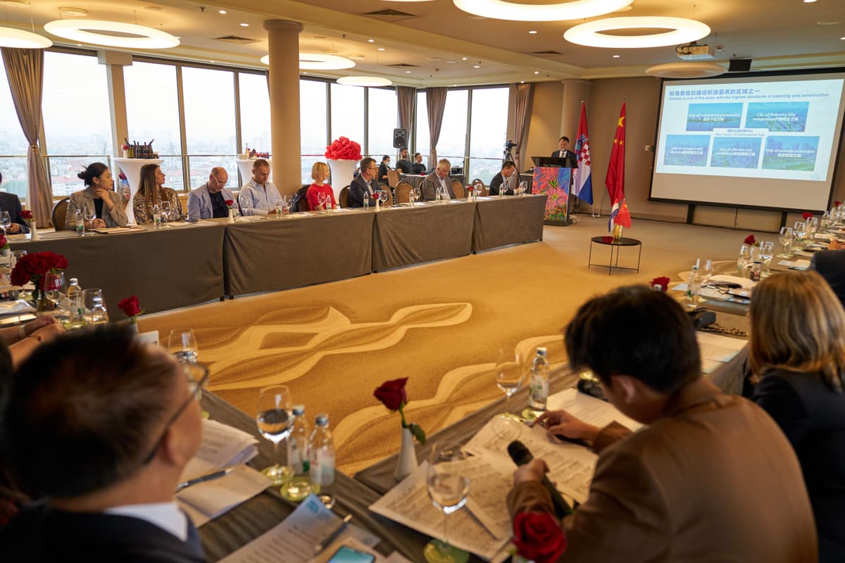 Gospodarsko-trgovinska konferencija Kina–Hrvatska / Economic Exchange Conference — exhibition photo 6